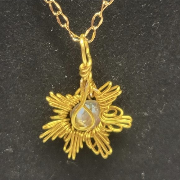 Gold and Clear Crystal Sunburst Necklace - Picture 1 of 8